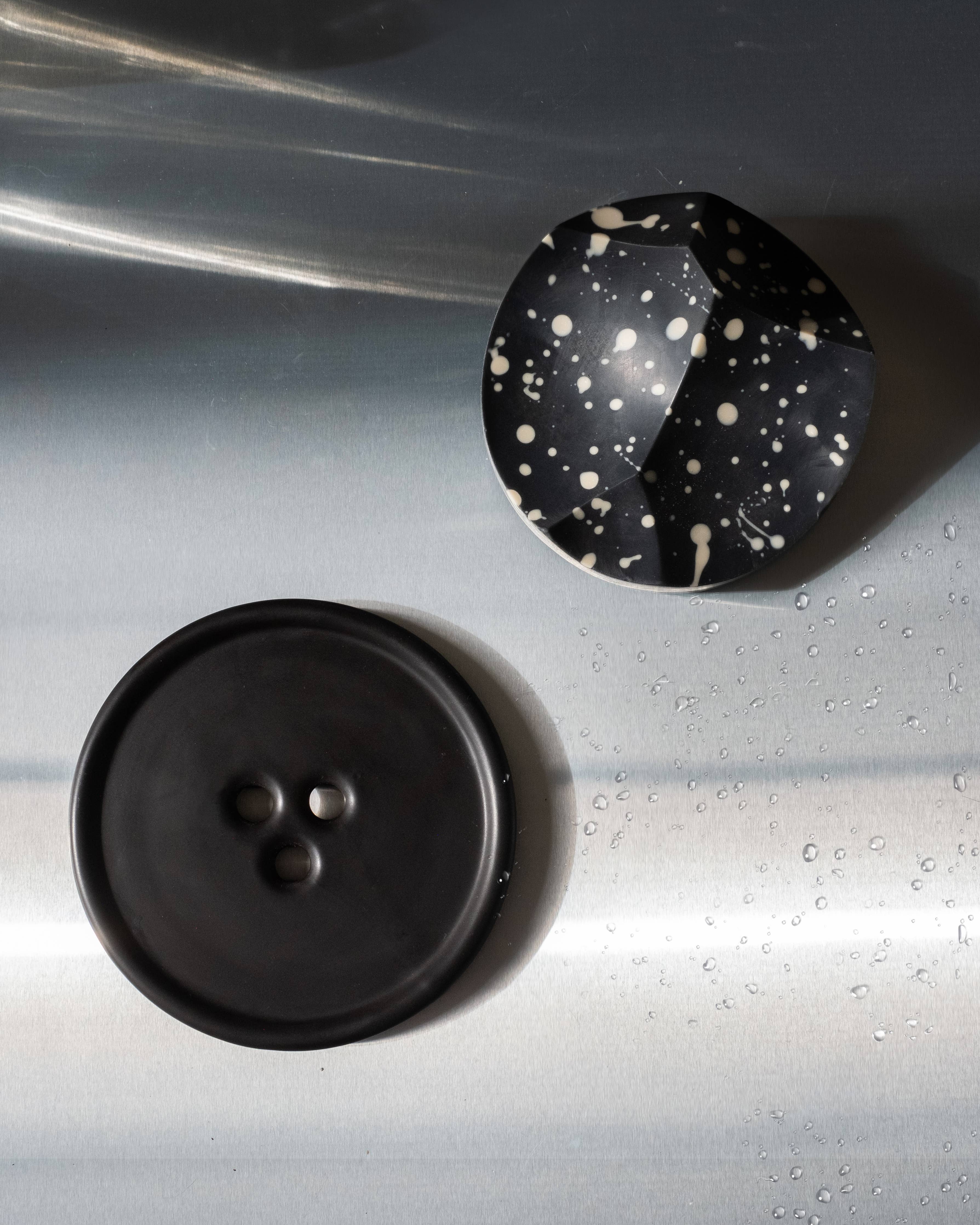 Bouton - Black
