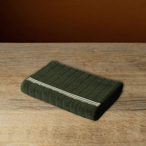 St. Bathans Bath Towel, Moss