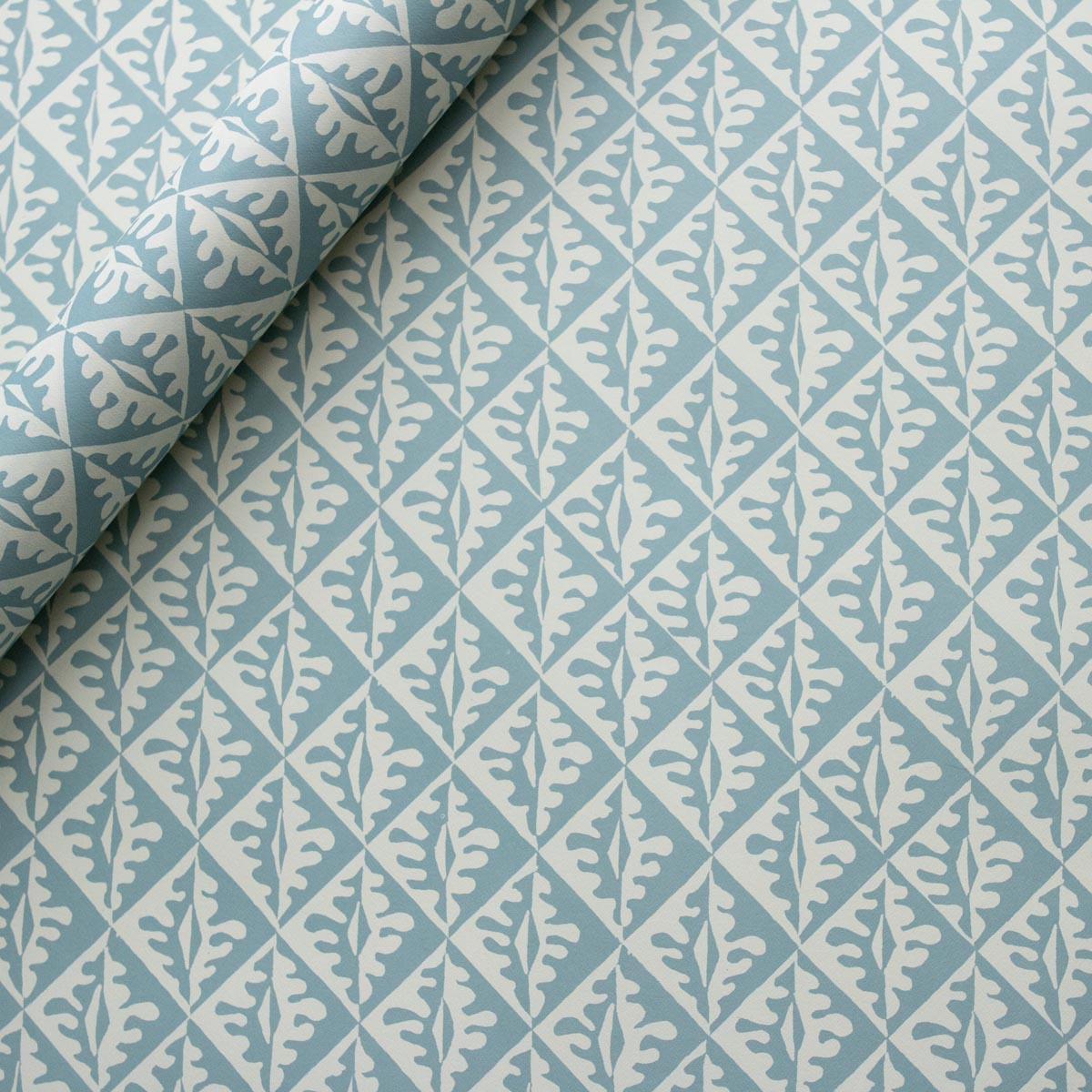 Patterned Paper Oak Leaves Bright Blue