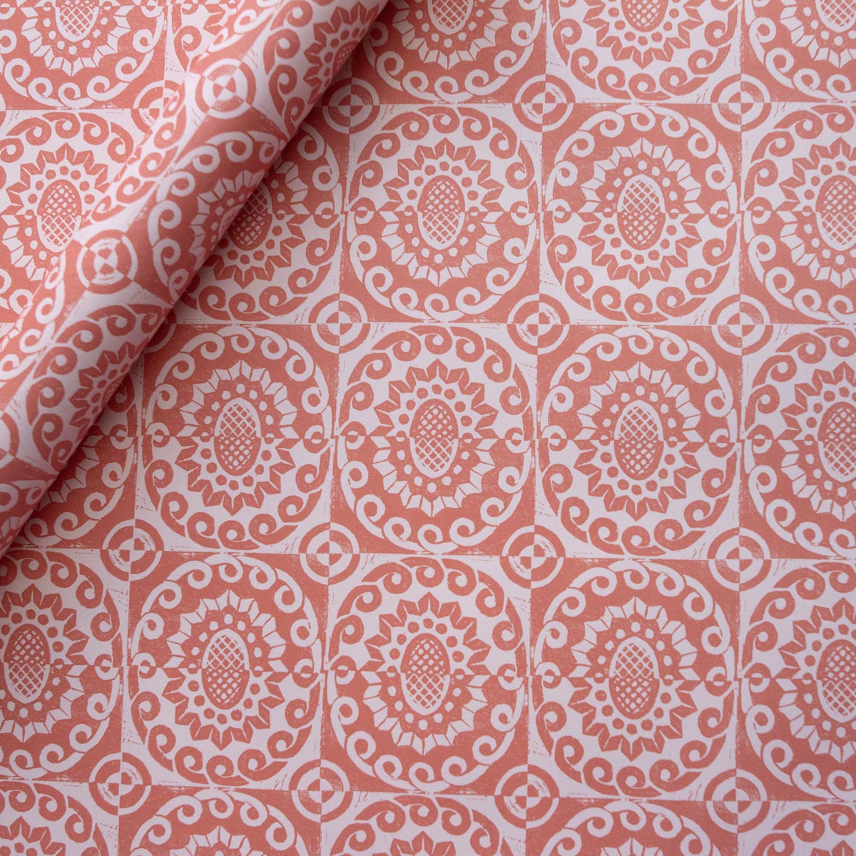 Patterned Paper Pineapple by Peggy Angus