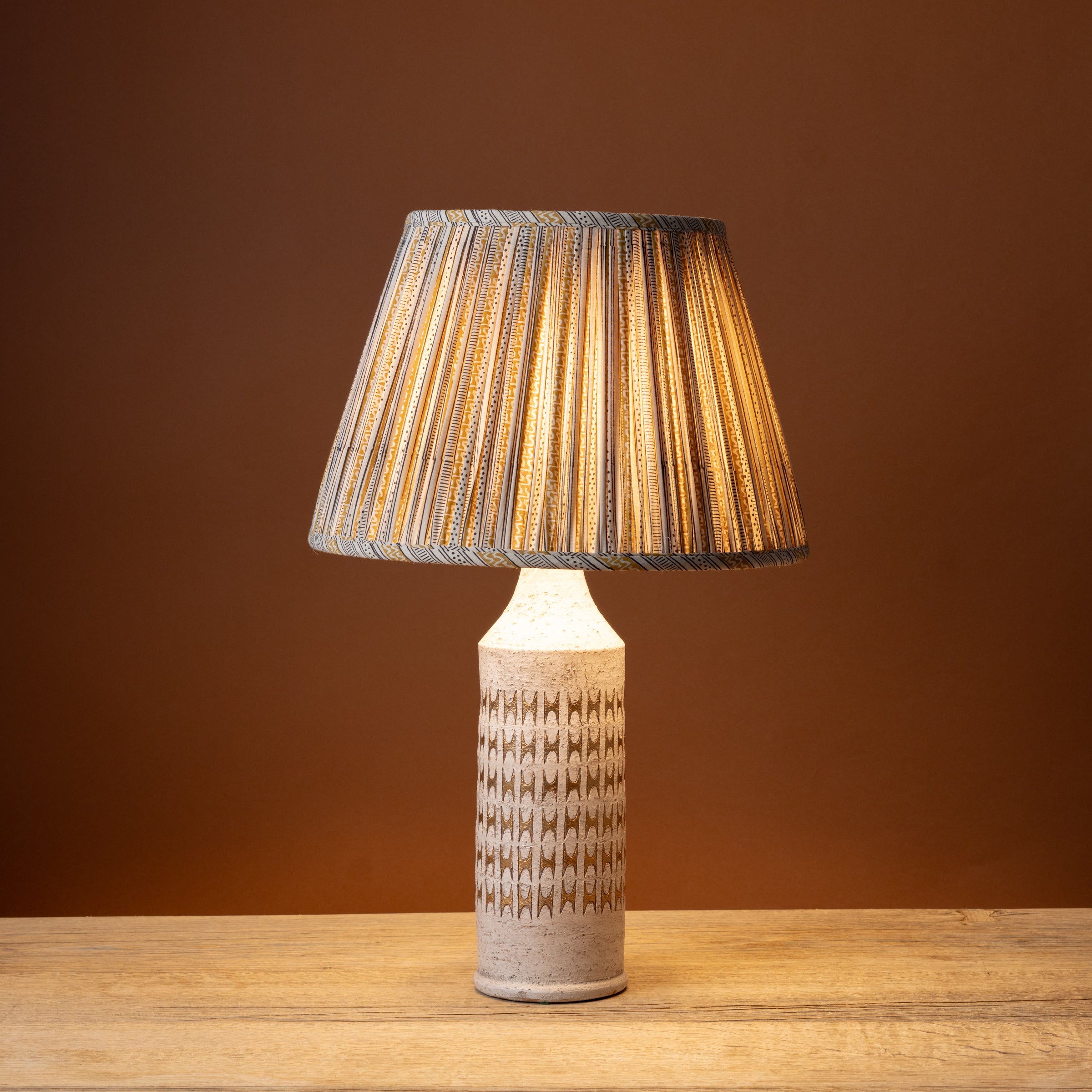 Ivory & Gold Bergboms Table Lamp