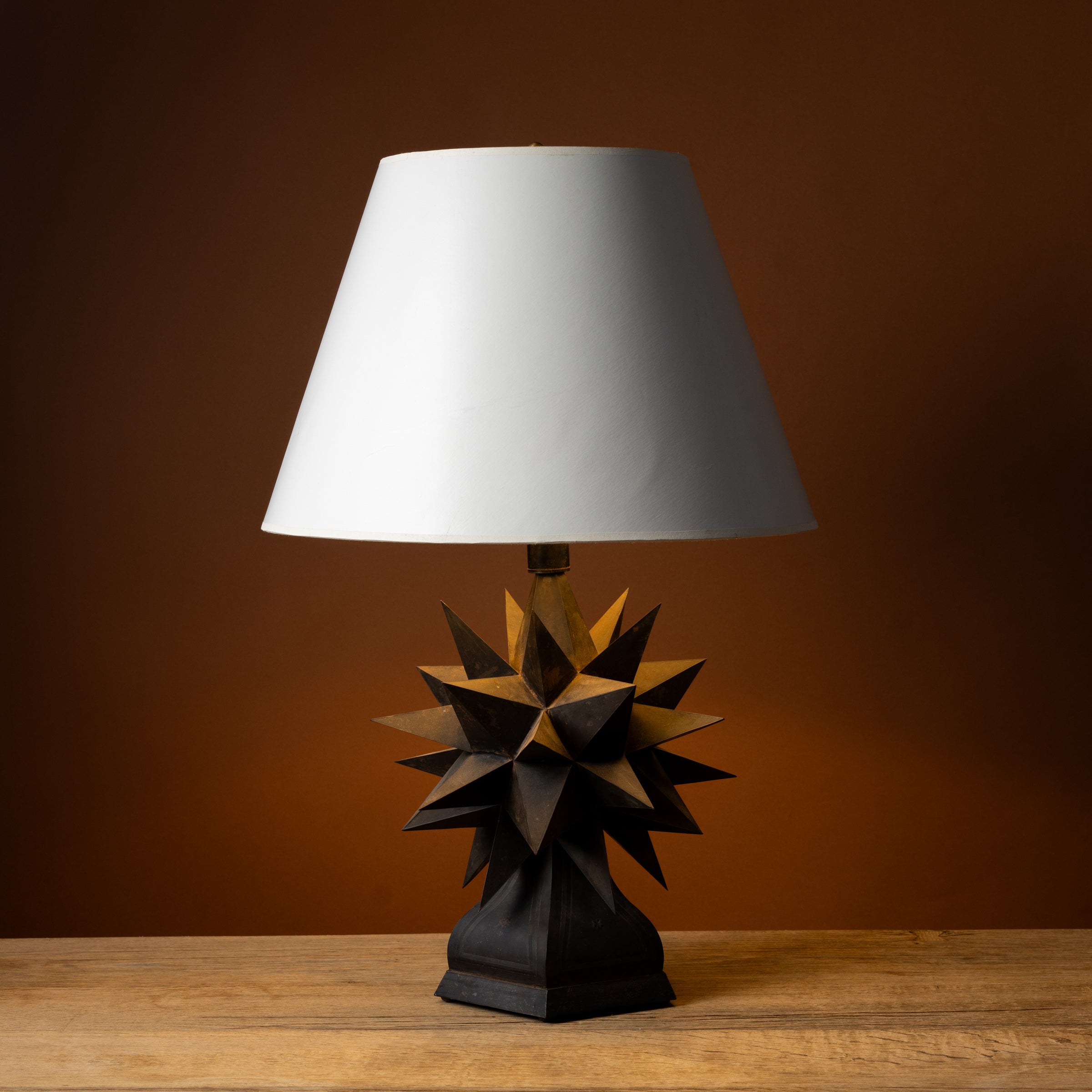 Spike Table Lamp
