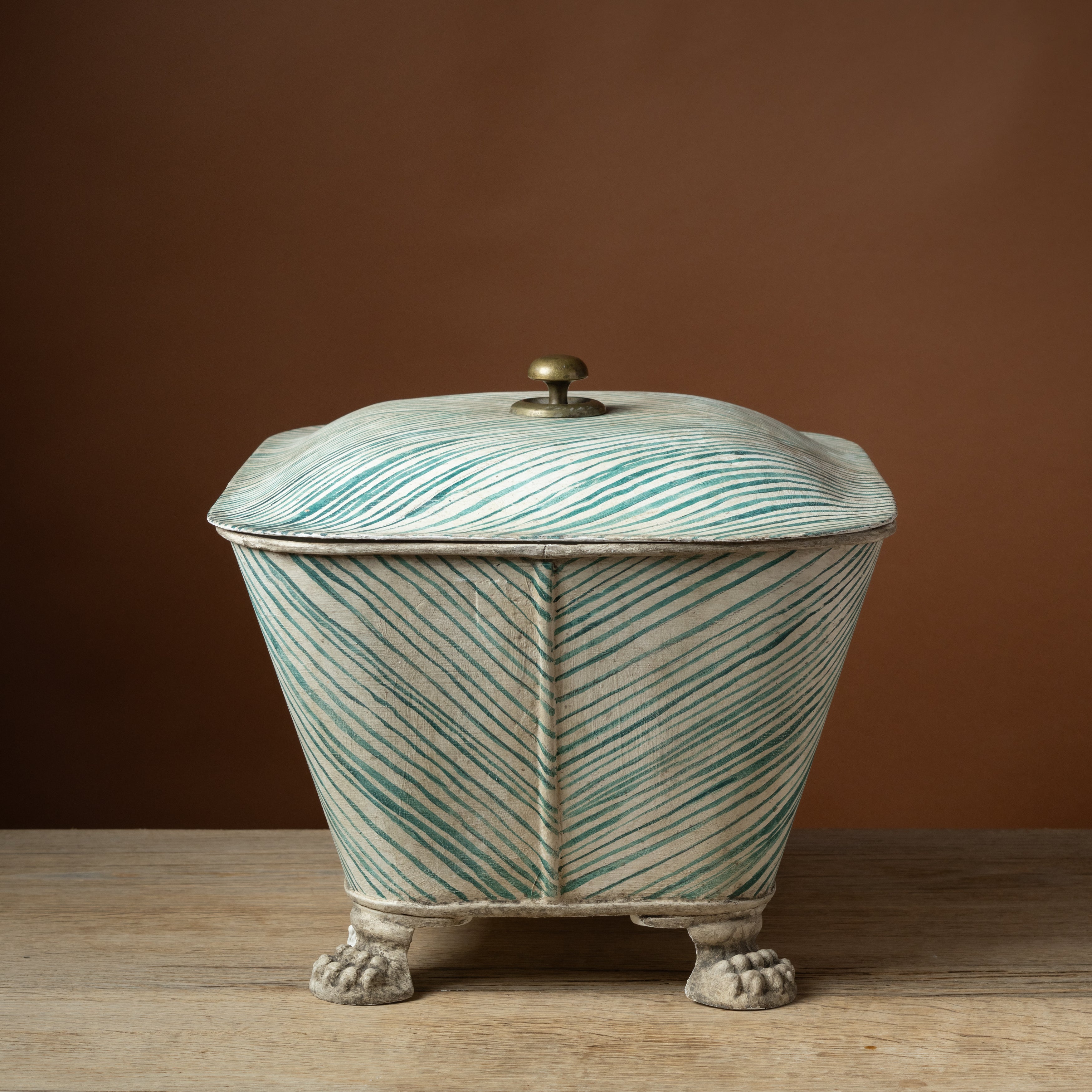 19th C. English Tole Covered Jardinière with Strié Finish