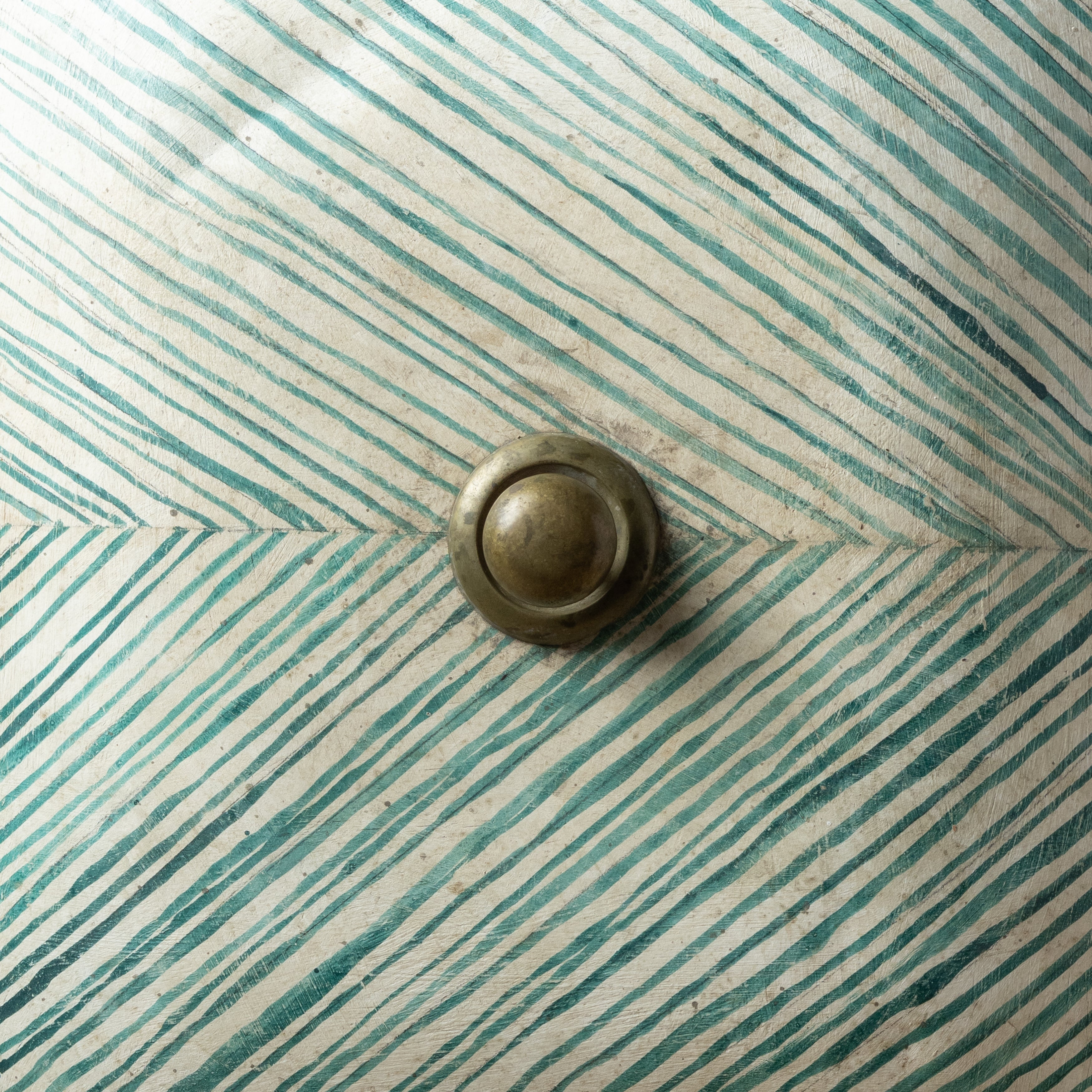 19th C. English Tole Covered Jardinière with Strié Finish