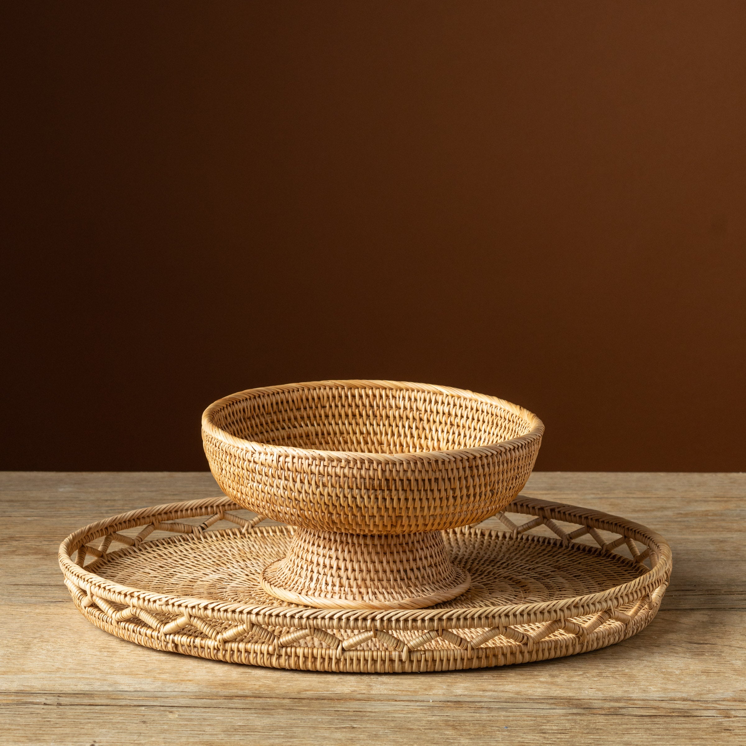 Small Woven Sabbia Fruit Stand