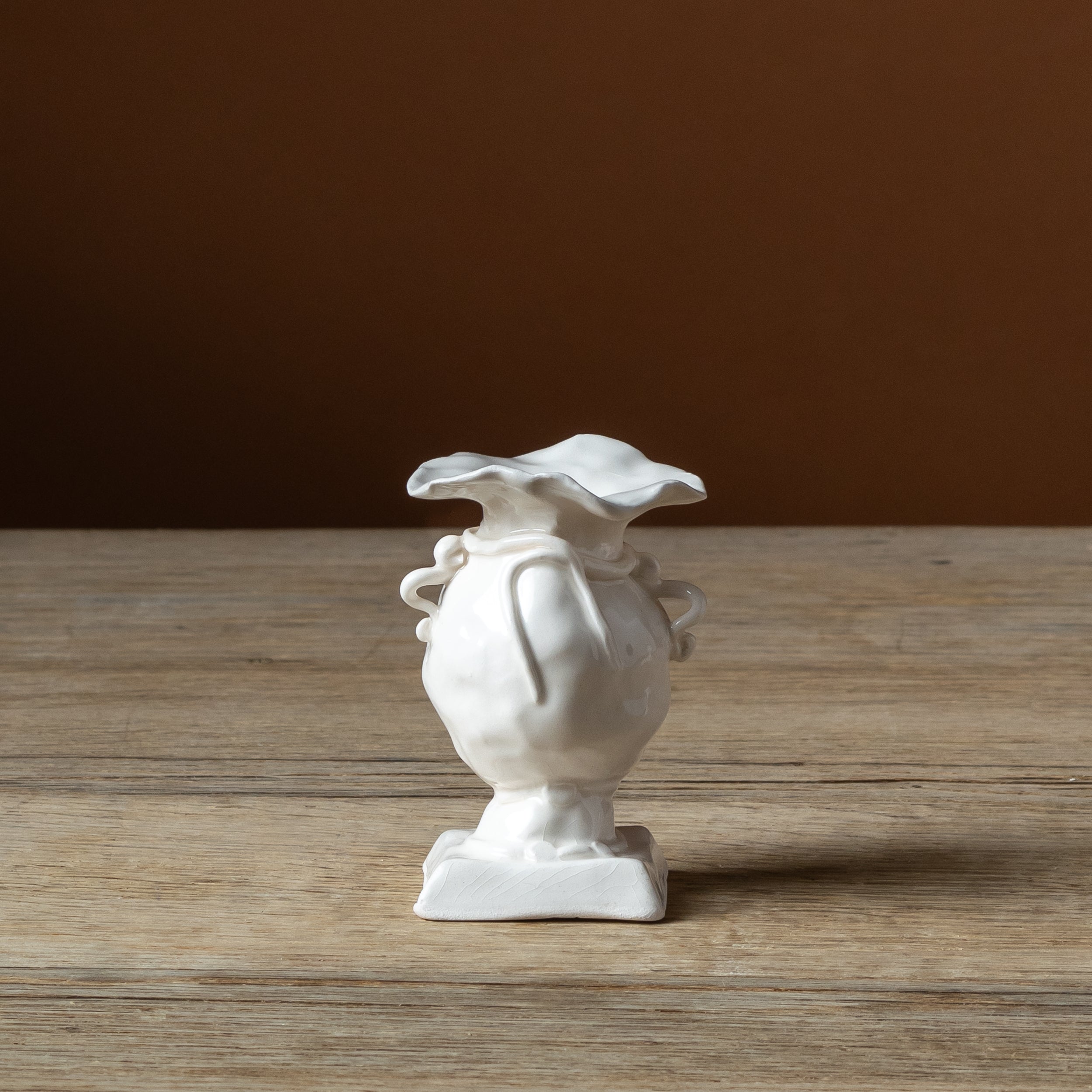 Hunter × Burn Still Life Bud Vase