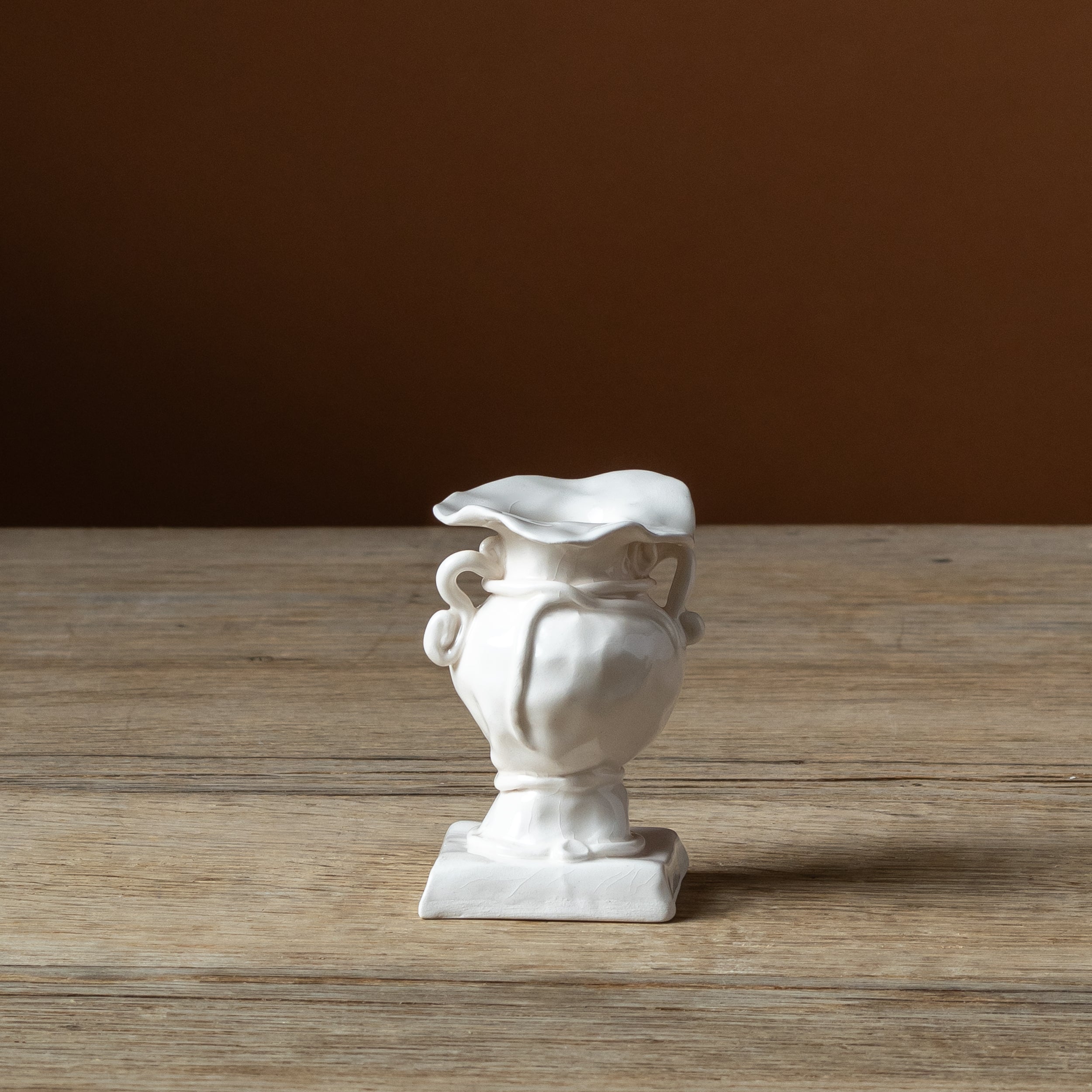 Hunter × Burn Still Life Bud Vase