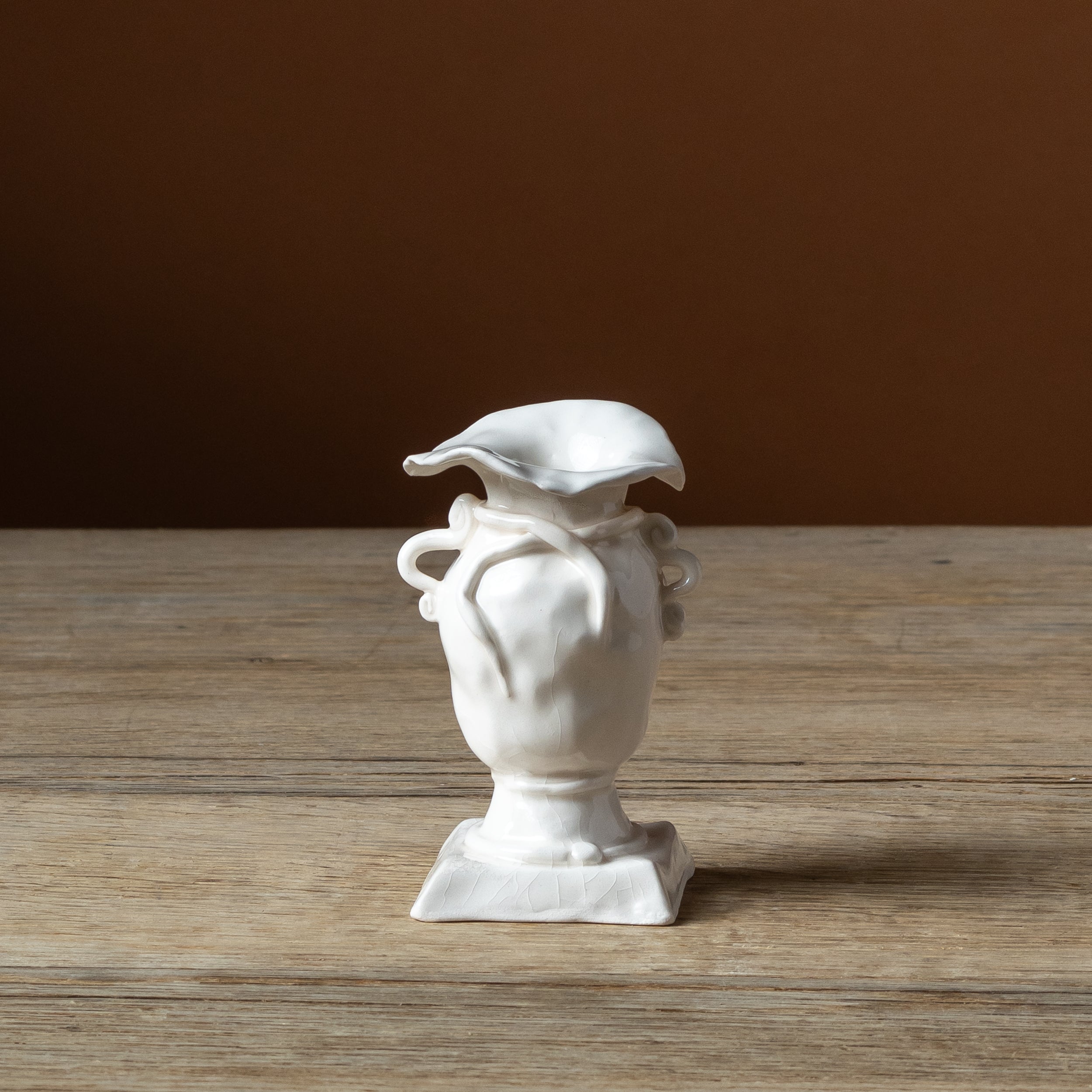 Hunter × Burn Still Life Bud Vase