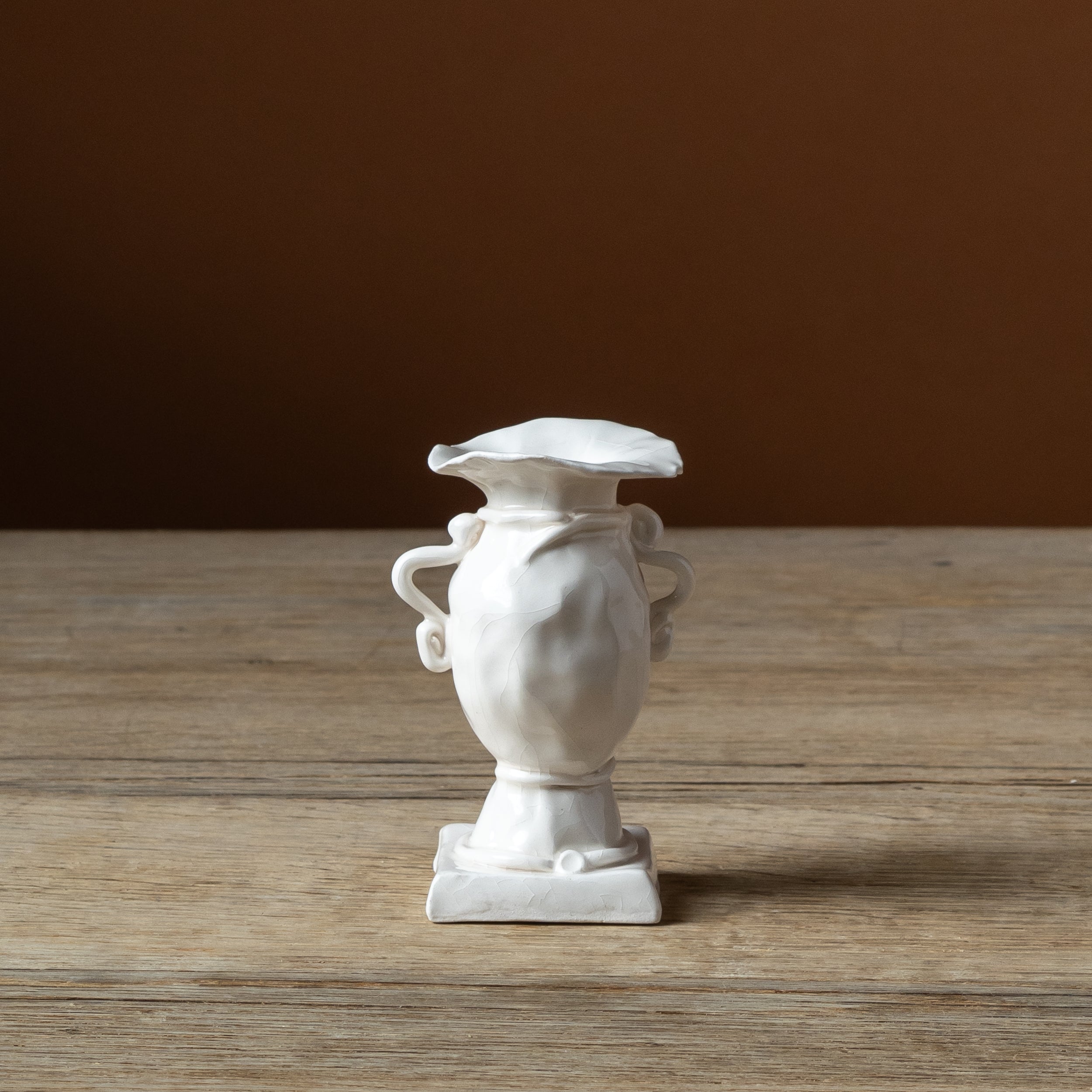 Hunter × Burn Still Life Bud Vase