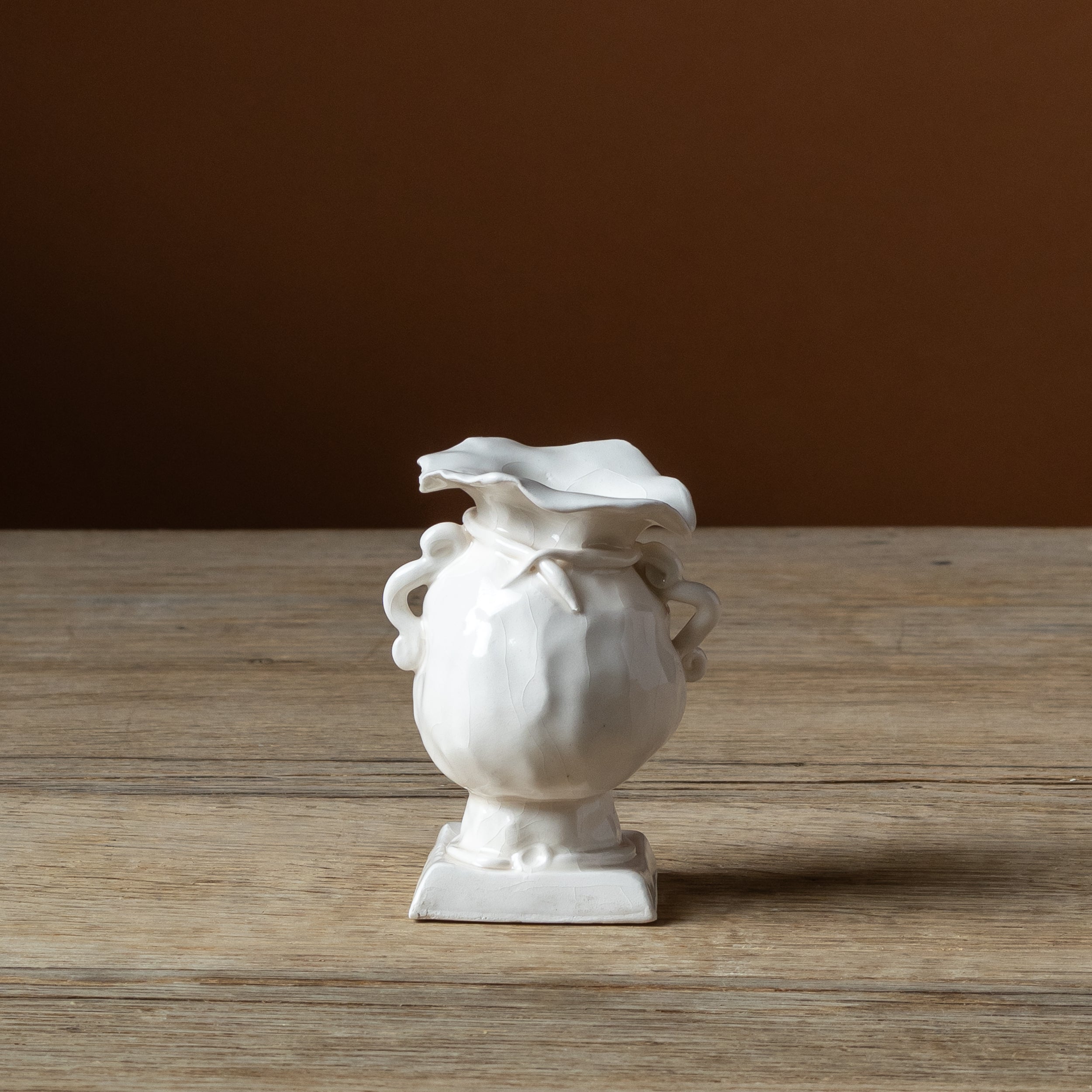 Hunter × Burn Still Life Bud Vase