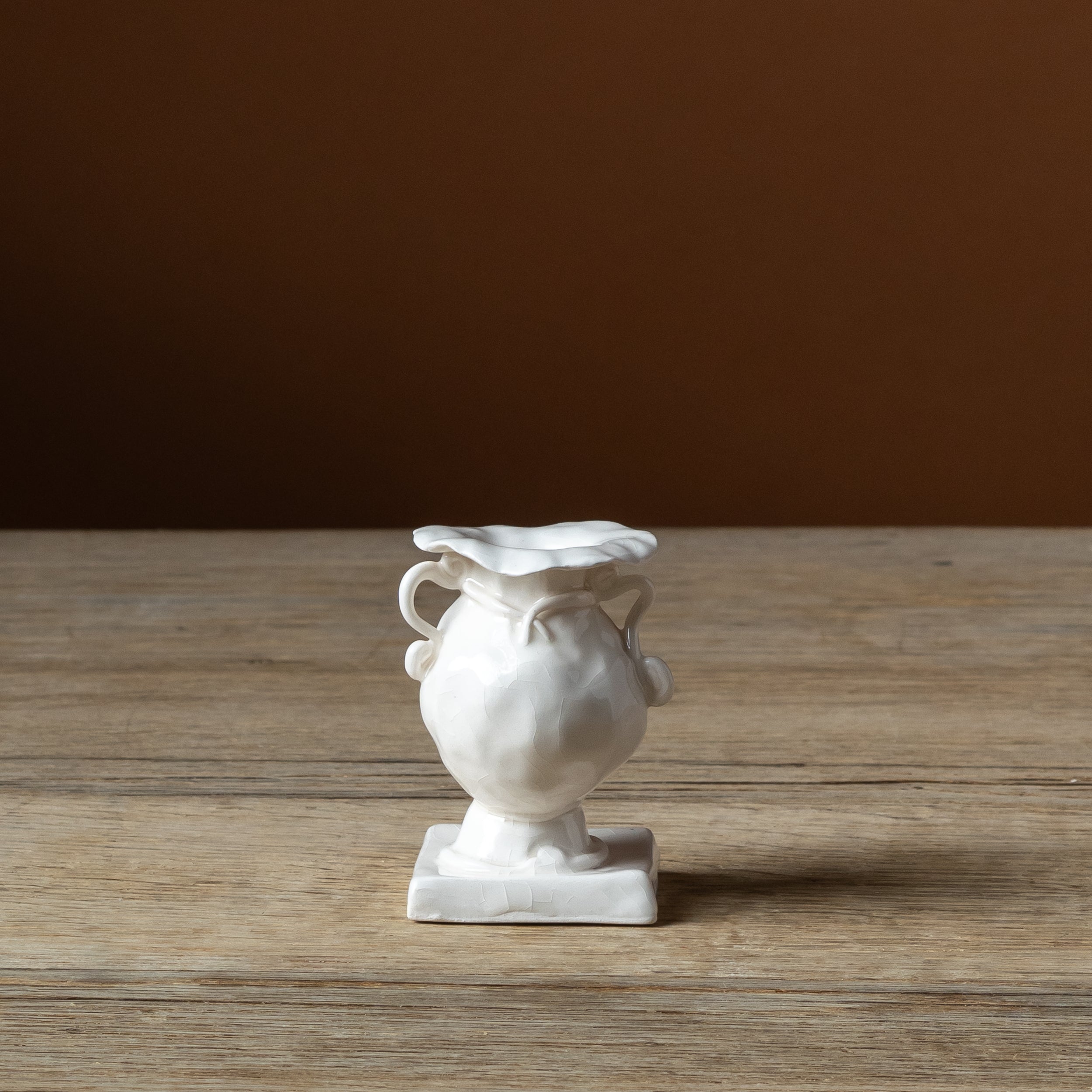 Hunter × Burn Still Life Bud Vase