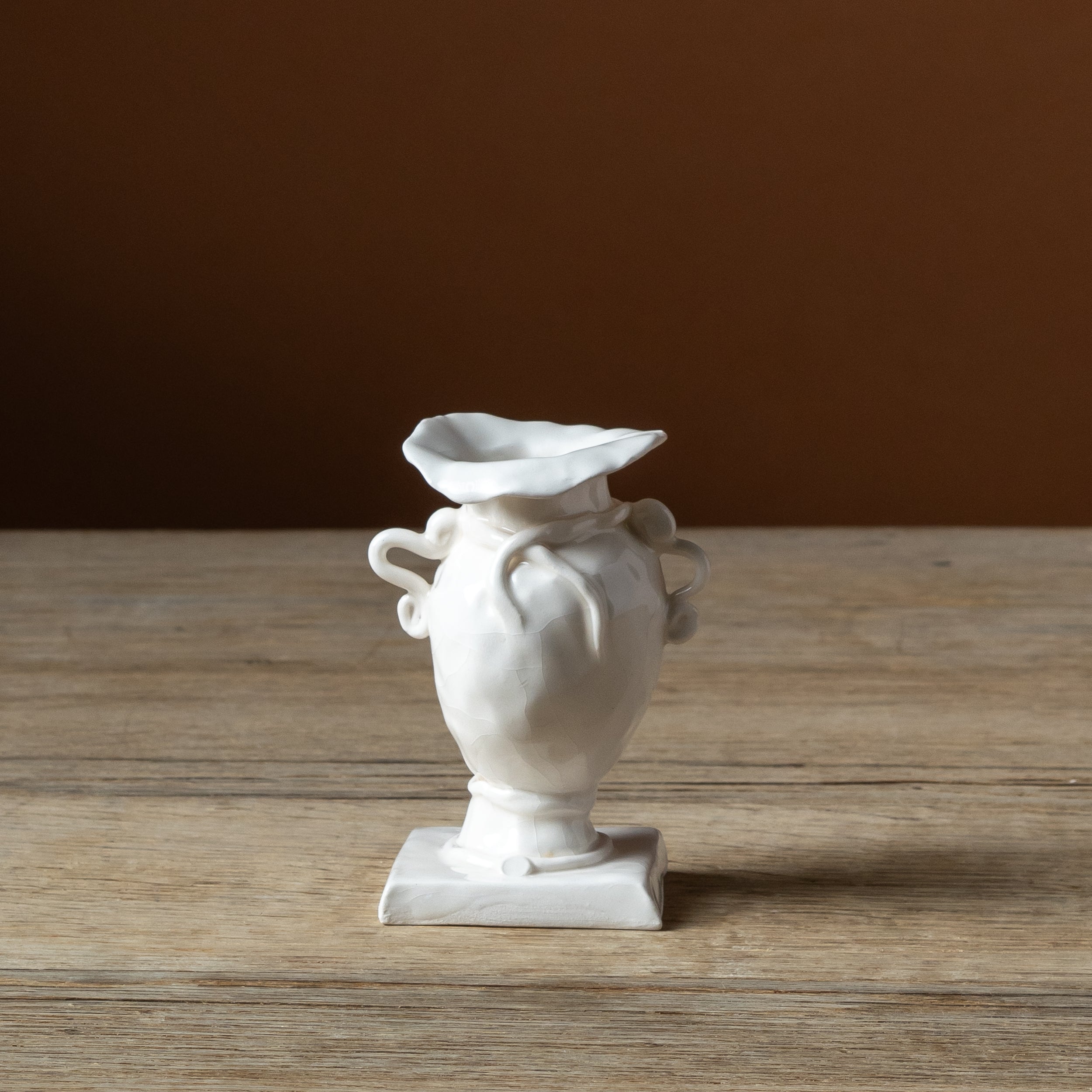 Hunter × Burn Still Life Bud Vase