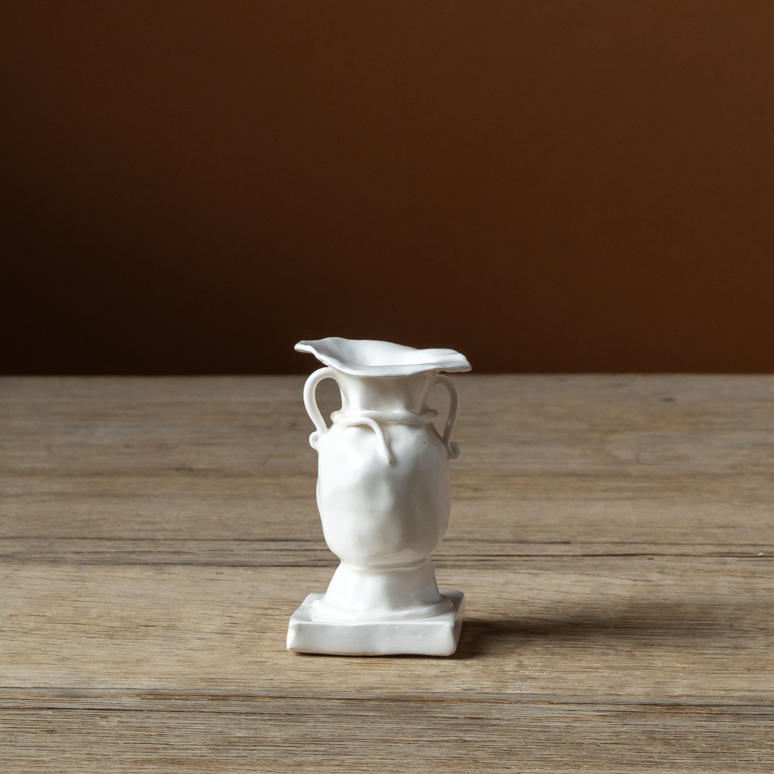 Hunter × Burn Still Life Bud Vase