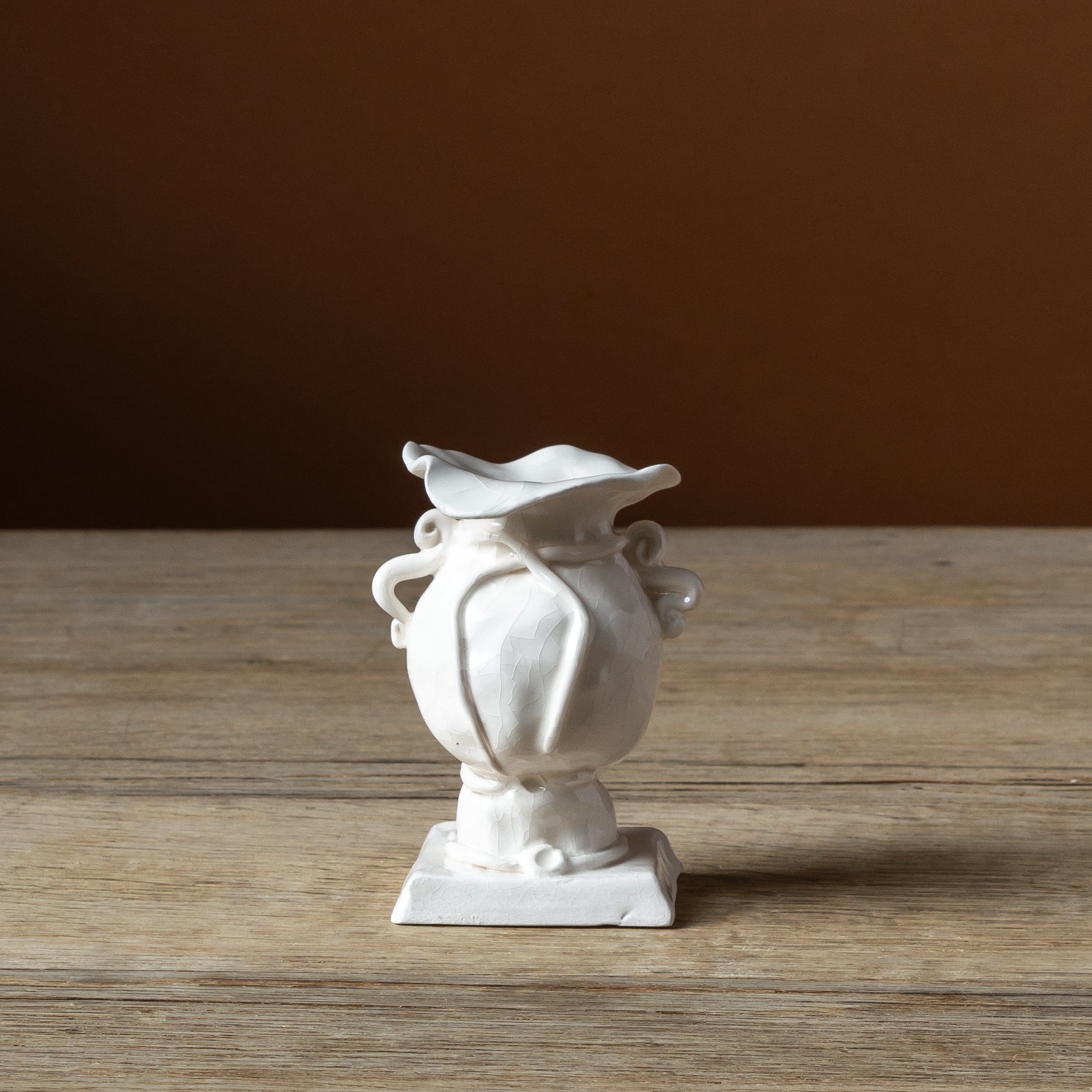 Hunter × Burn Still Life Bud Vase
