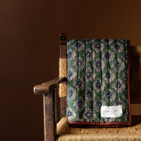 Blooming Flower Throw