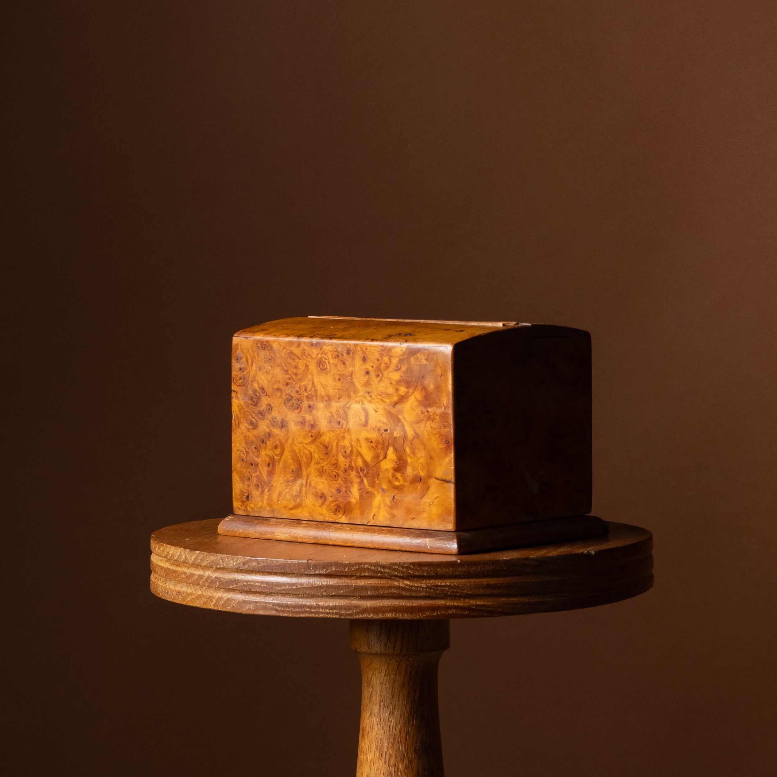 Karelian Birch Lift-Top Cigarette Box