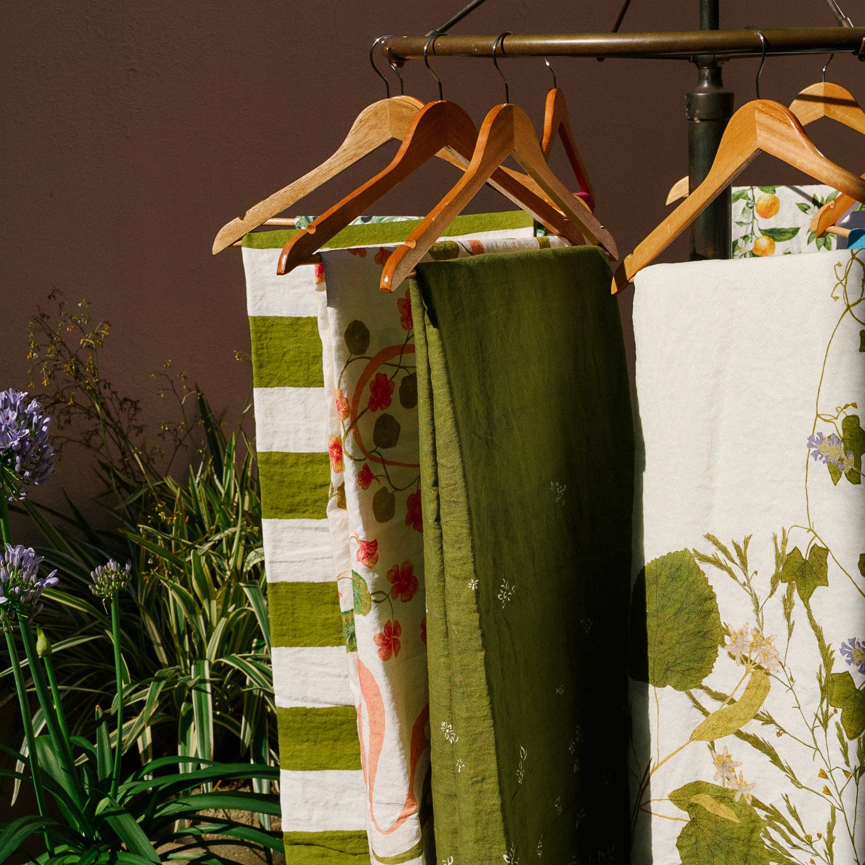 Avocado Green S & Bee Falling Flower Linen Napkin