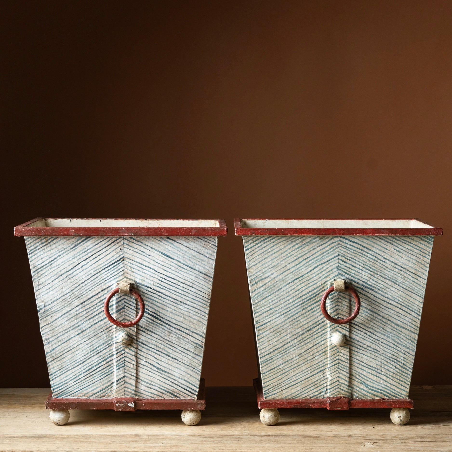 Venetian Strié Planter Pair