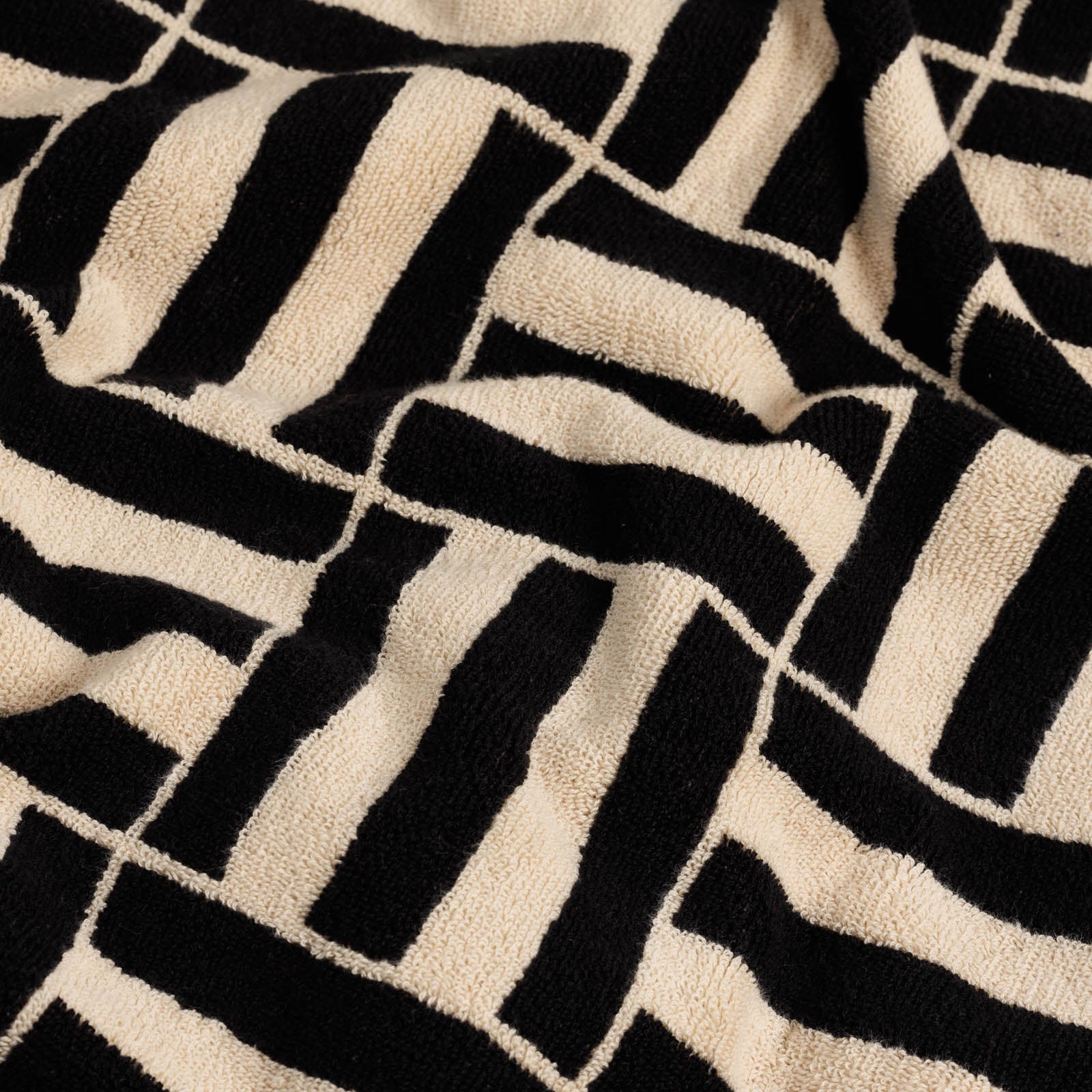 Willis Pool Towel, Sand & Noir