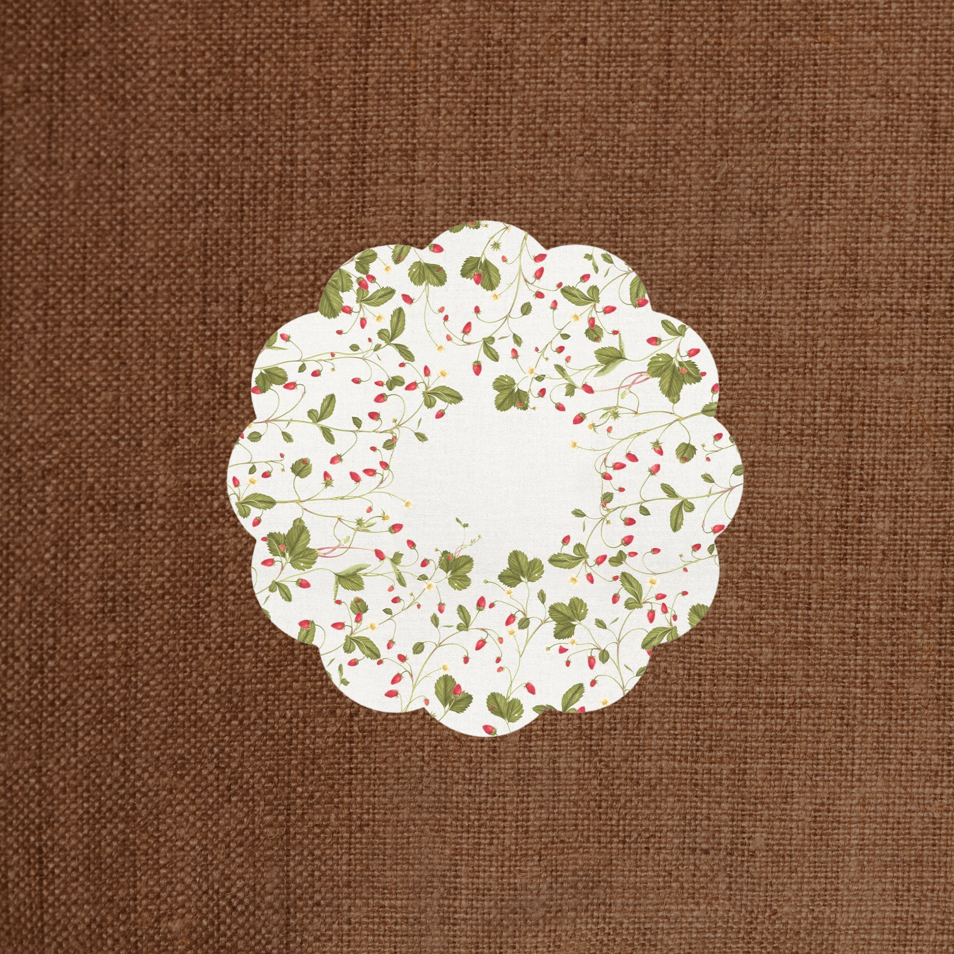 'Fraises des Bois' Scalloped Cork Placemat