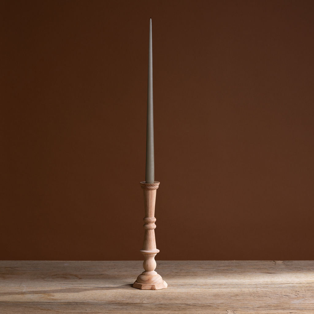 No. 2 Natural Georgian Candlestick