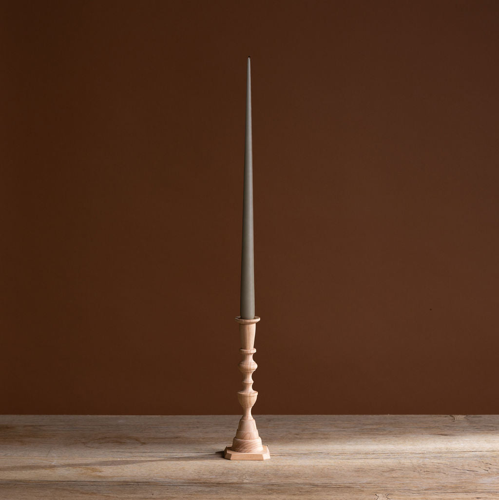 No. 4 Natural Georgian Candlestick