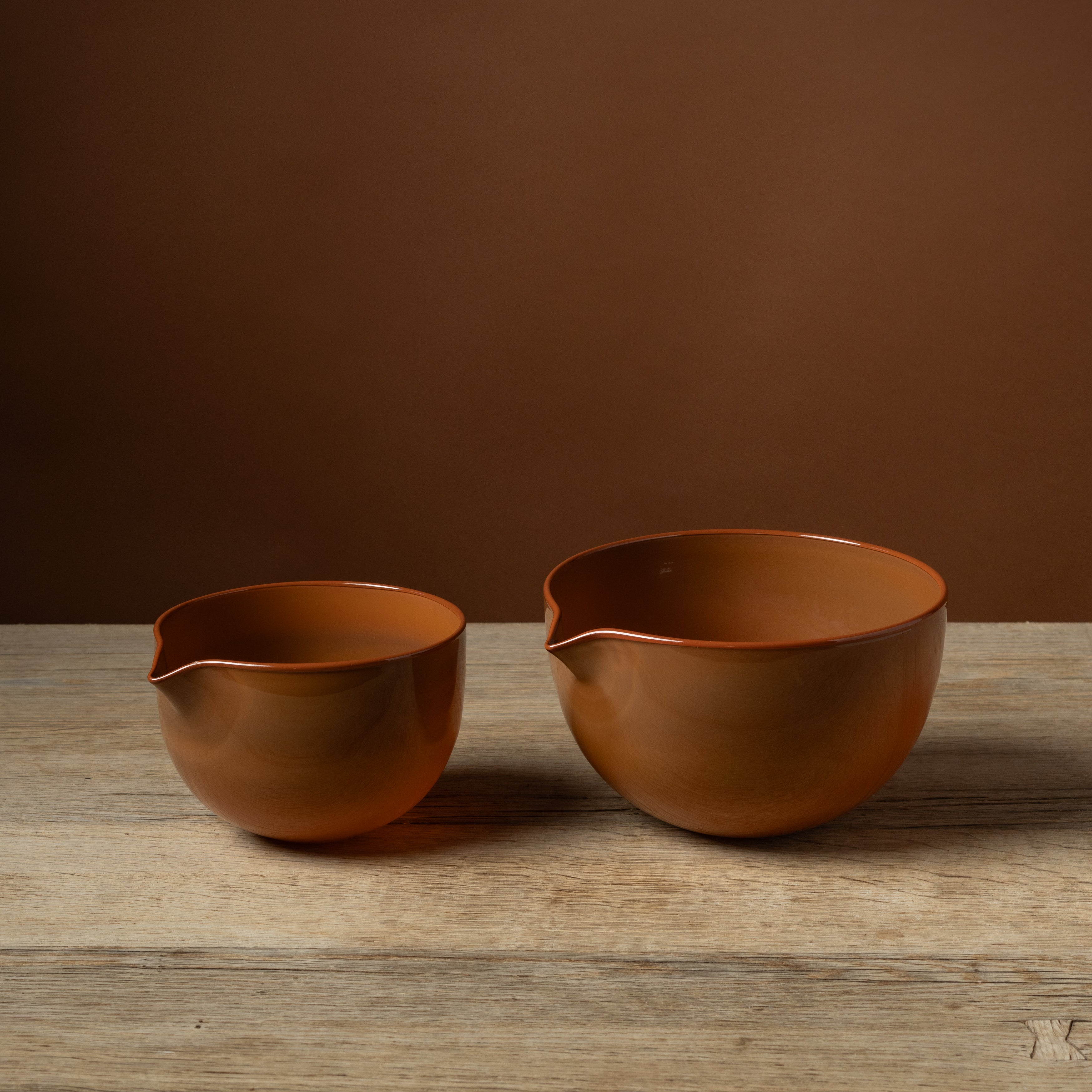 Golden Tobacco Hand-Blown Glass Spout Bowl