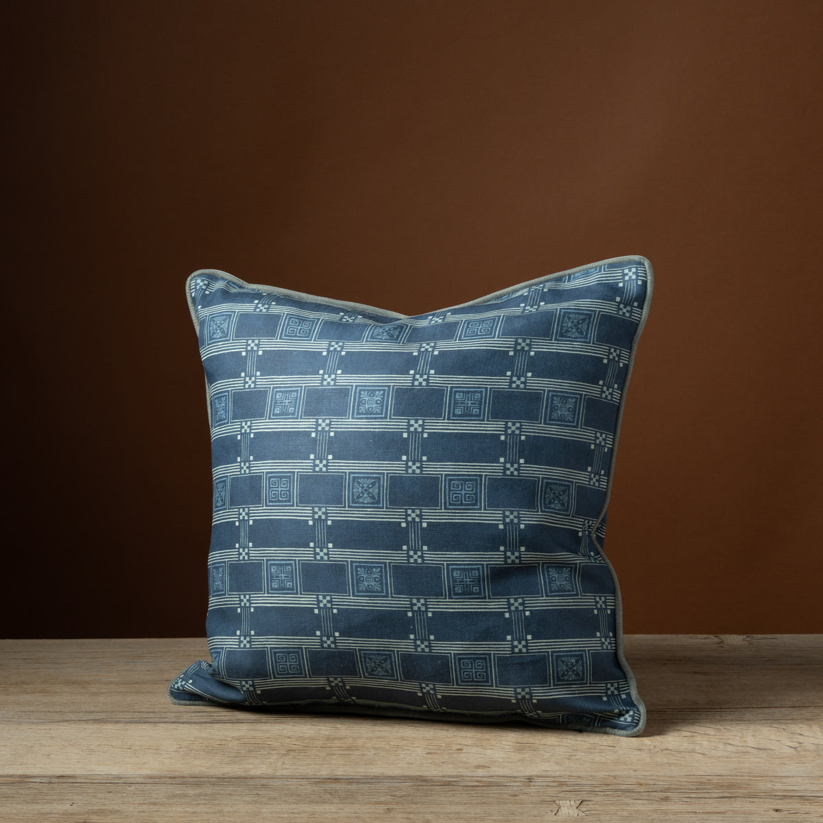 Labyrinthine Pillow in Eclipse