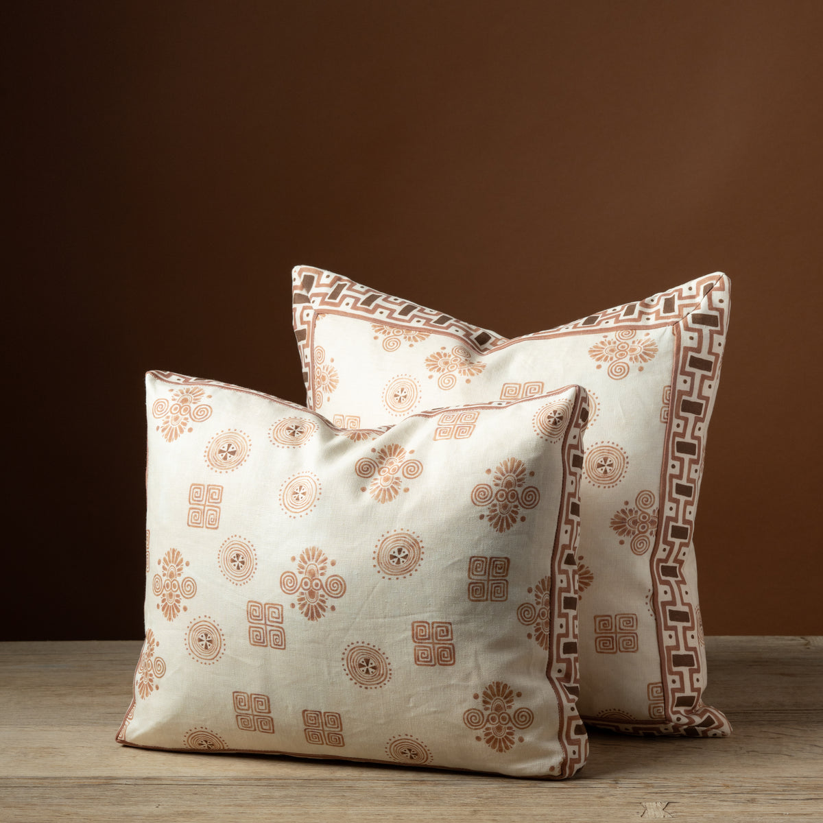 Sirocco Pillow in Aurelia