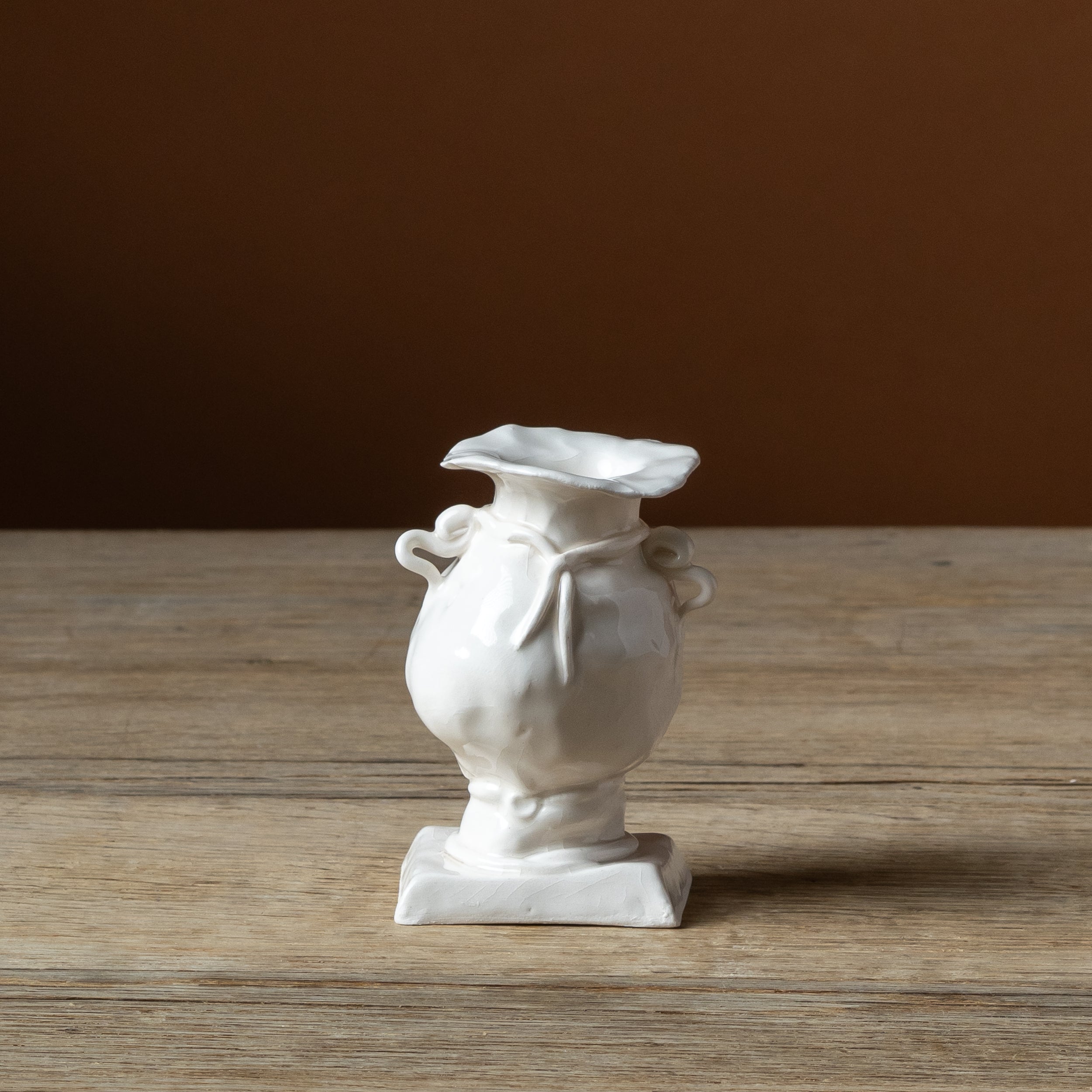 Hunter × Burn Still Life Bud Vase