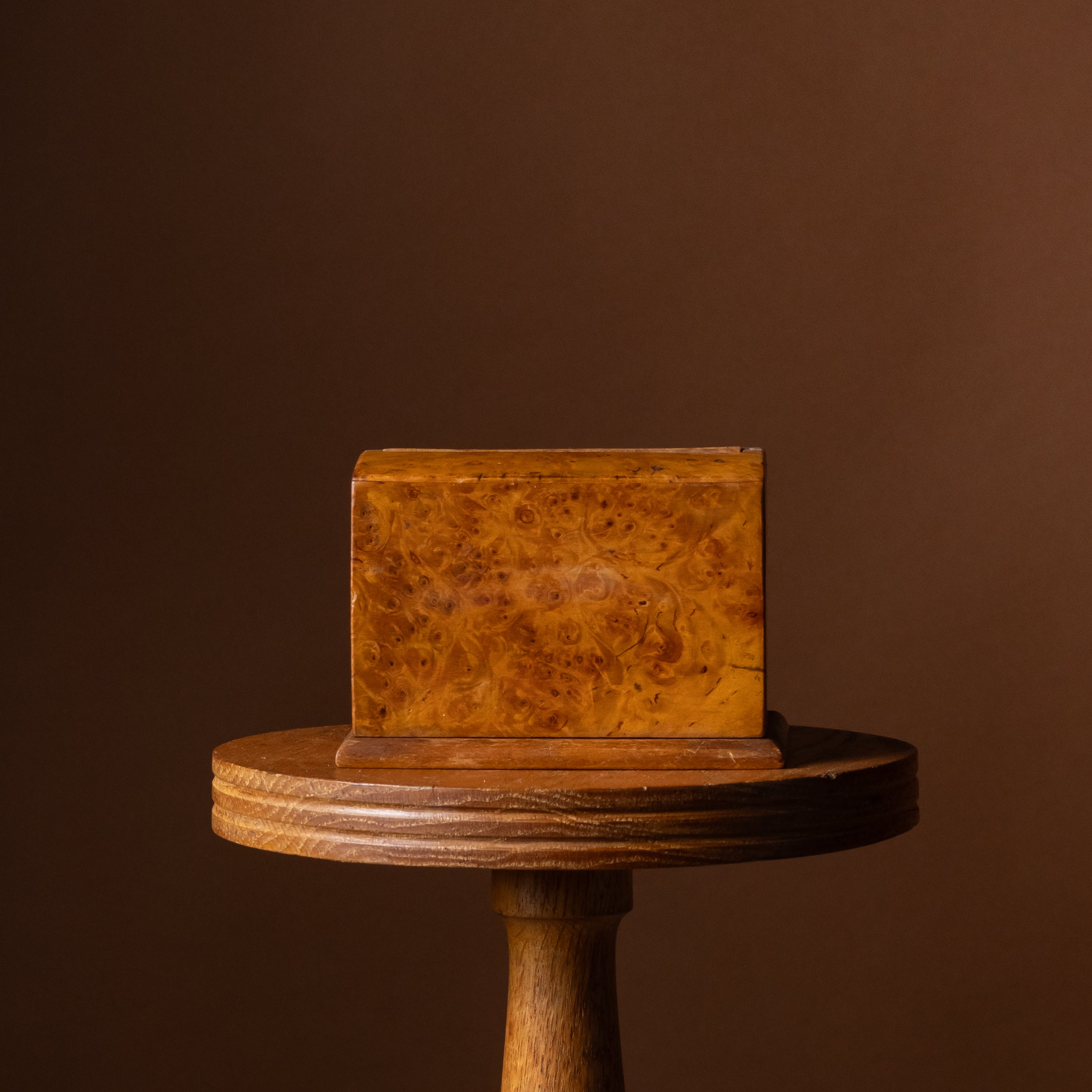 Karelian Birch Lift-Top Cigarette Box