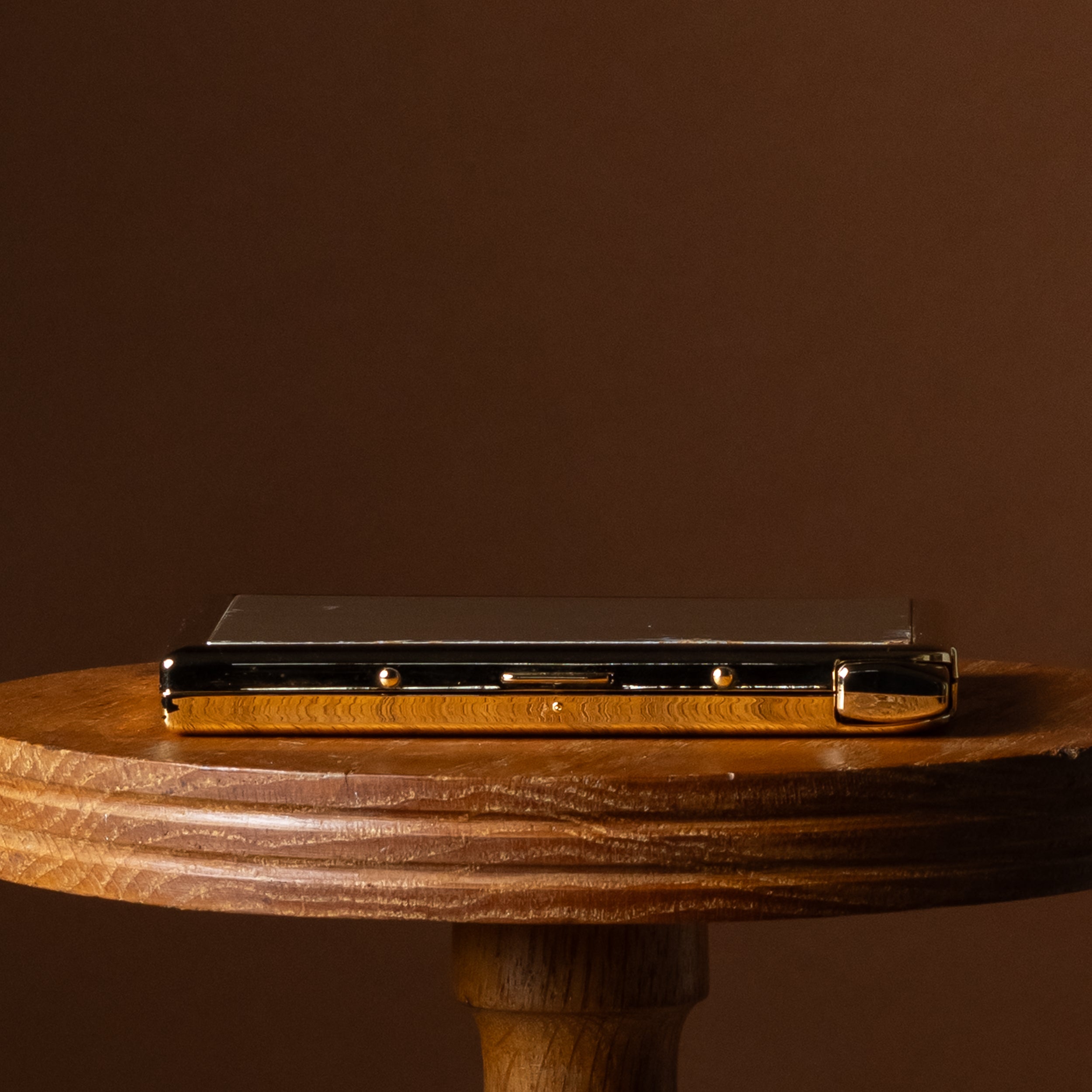 Gold Tone Cigarette Case & Integrated Lighter